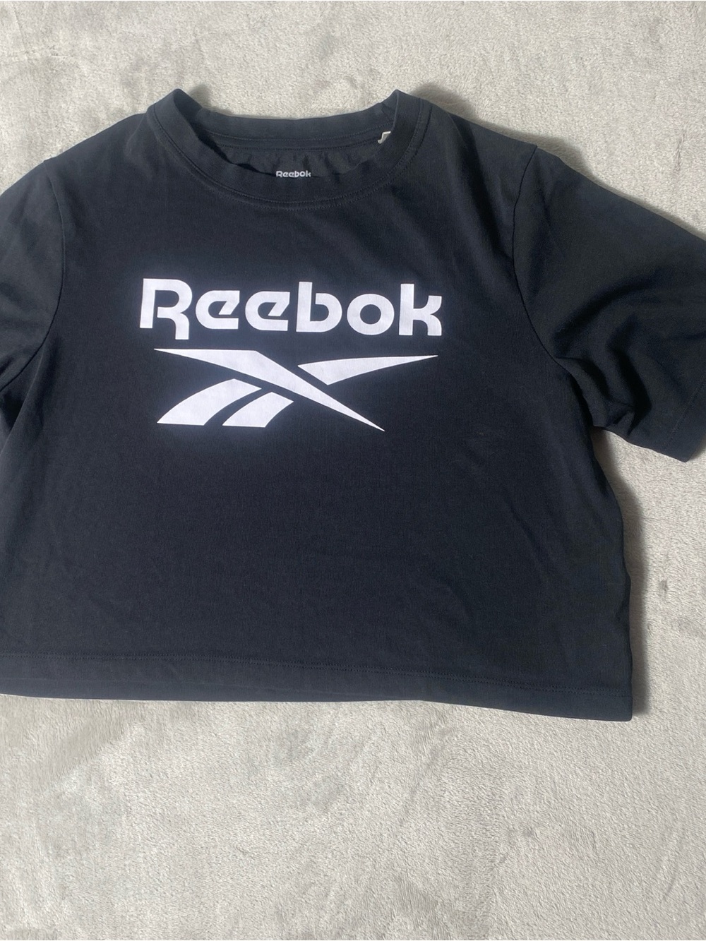 Reebok Women’s Crop Top